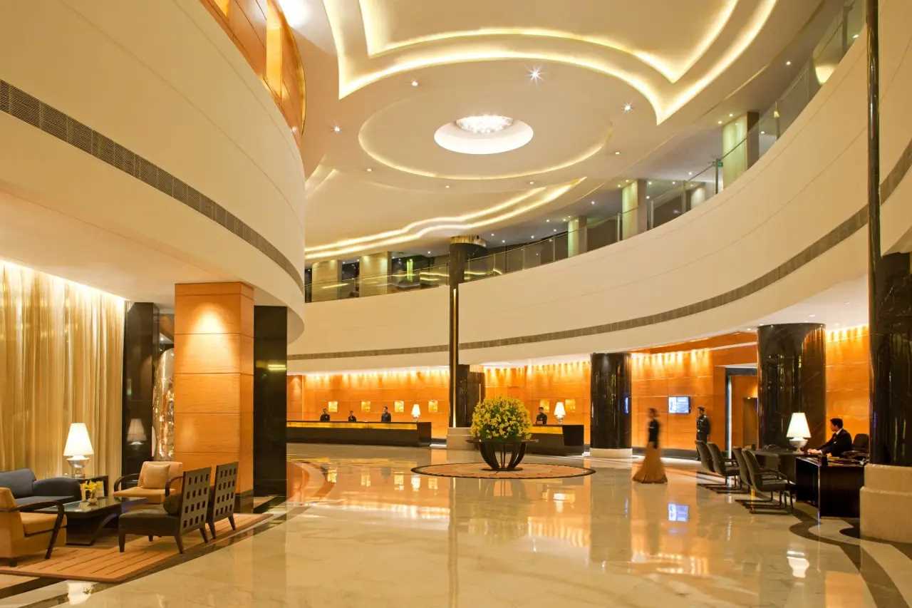 Radisson Blu Plaza Delhi Airport